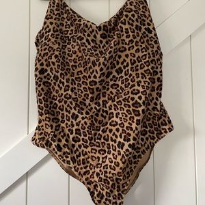 Summersalt size 20w.